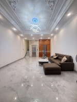 Mặt phố mimh khai hai bà trưng giá 25,5 tỷ 42m2 5 tầng thang máy vừa ở vừa kinh