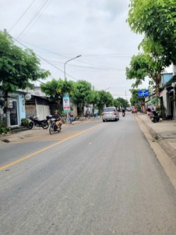 Mặt tiền kinh doanh đỉnh – lô góc 2mt – 1t2l – dt 102m² (ngang 7.5m)