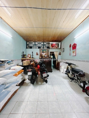 Mặt tiền kinh doanh tôn đản q4 ngang 5 dài 22 m  hơn  100 triệu m