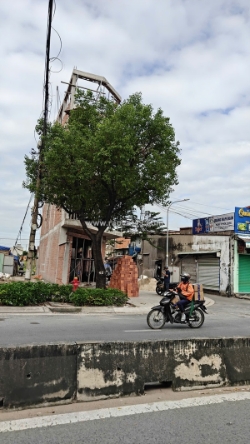 Metro sài gòn tham lương điểm nhất đông hưng thuận quân 12
giá hiếm chỉ 6,8ty