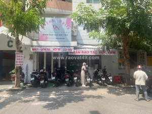 Mình cần sang nhượng lại toàn bộ tiệm nails & gội đầu do hiện tại không có đủ