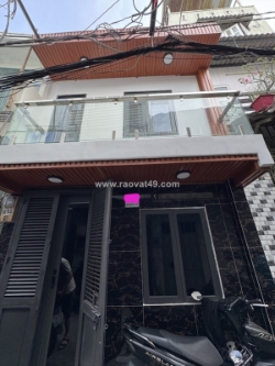 Ngay trung tâm bình thạnh - ngã tư hàng xanh - 19m - 2 tầng - sổ riêng - hoàn