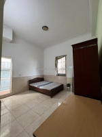 Ngõ 123 trung kính phòng 25m2, kk giá 3.2 triệu - ở được luôn