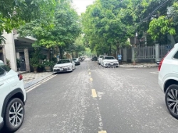 Ngõ 168 phố kim giang-lô góc-48m*4 tầng*5.5m mặt tiền-ngõ ôtô thông nguyễn