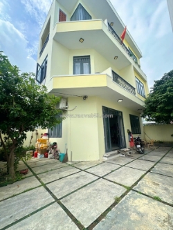 Nhà 3 tầng kiên cố gần kđt vĩnh điềm trung – sân đậu 2 ô tô – giá tốt 4.5 tỷ