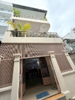 Nhà bán căn góc hẻm võ trứ p9 q8