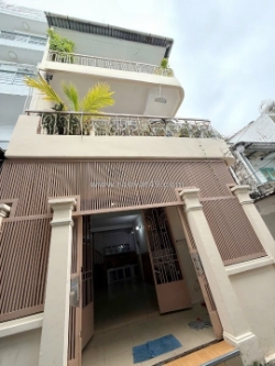 Nhà bán căn góc hẻm võ trứ p9 q8