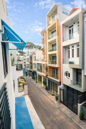 Nhà bán trung tâm quận 10 – khu phân lô gần nguyễn tri phương, 3 tầng, xe hơi