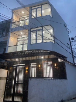 Nhà đẹp 3 tầng phước long – ô tô tới nhà