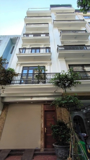 Nhà đẹp dân xây học viên tài chính - dt45m2 - 5 tầng - giá 9 tỷ - ô tô 
kinh