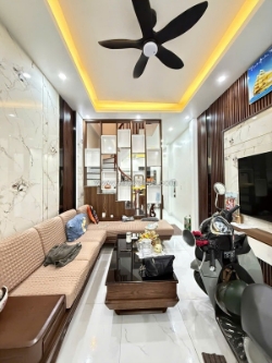 Nhà đẹp – giá tốt –bán nhanh căn nhà ngõ 33, đường phan bá vành, p quang trung,