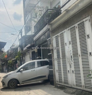 Nhà đẹp hxh vuông vức, 4x13m đường nguyễn hữu tiến, cách nhà ga t3 chỉ 1km