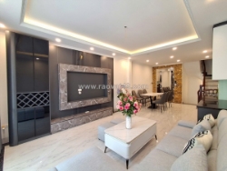 Nhà đẹp phân lô ô tô đỗ cửa- vào nhà full nội thất 45m2 x 6 tầng, mặt tiền 4.1m