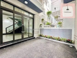 Nhà đẹp trực cát - thiên lôi, 50m 4 tầng, sau mặt đường, giá 475 tỉ