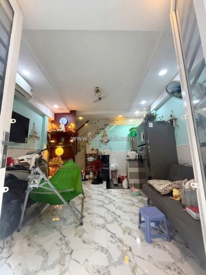 Nhà hẻm 4 âu dương lân p3q8, giá : 3.05 tỷ (bớt lộc)