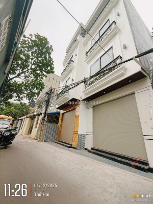 Nhà mặt đường thư trung - 44m 4 tầng, mới tinh, giá 4.55 tỉ