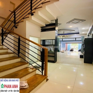 Nhà mặt phố quận 9 | 5 phút ra đến tây hòa | 81 m2 | 4 tầng 4 pn, chỉ 8 tỷ.n.n.n.