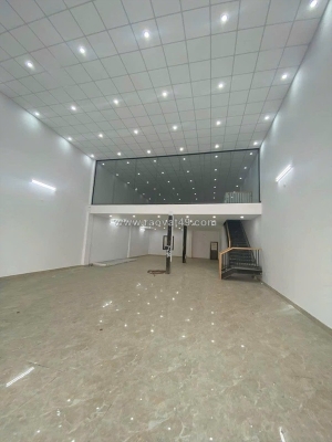 Nhà mặt tiền trưng nữ vương đà nẵng cho thuê nguyên căn khu vực giao núi thành