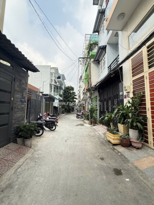 Nhà mới đón tết chế lan viên tân phú hẻm nhựa 7m thông 1sẹc 56m2,2 tầng nhỉnh 5