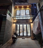 Nhà mới gara ôt ô 7 tầng- tháng máy lâm hạ-long biên 45m2 x .5 tỷ long biên