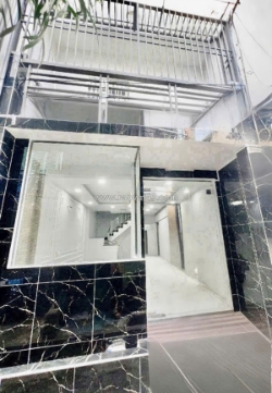 Nhà mới quận 3 - cách mạng tháng tám - 4 x 12 m - 4.95 tỷ