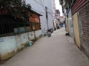 Nhà  nằm vị trí đẹp. vân canh.hoài đức. hà nội. ngỗ thông tứ tu. ô tô vào nhà.