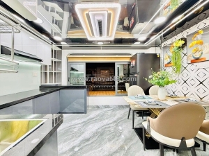 Nhà nguyễn tư giản – diện tích 50m² – 5 tầng – ngang 4m – giá 7.6 tỷ