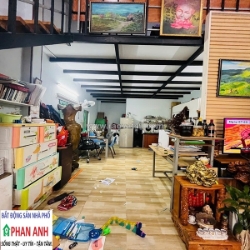 Nhà phố quận 9 | hẻm xe hơi , 2 phút ra đến hồ bá phấn | 110 m² đất, chỉ 9 tỷ.
