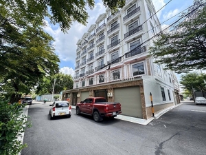 Nhà quốc lộ 13, 60m2 x 4 tầng btct, hoàn công, ô tô vào nhà, 7 tỷ nhỉnh còn tl