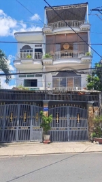 Nhà shr mặt tiền huỳnh thị na, đông thạnh, hóc môn 
đường nhựa thông