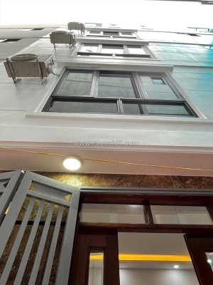 Nhà vũ tông phan-35m*6tầng- ngõ thông vũ tông phan-khương hạ, ô tô qua cổng-