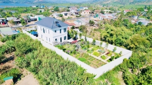 Nhà xây trên diện tích đất 20x83 - thuộc xã krông nô .huyện lắk .đắklắk