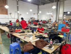 Nhập sỉ đồ da tết – hàng có sẵn – vat đầy đủ | +84.898.024.565