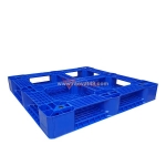 Pallet nhựa 1100x1100x150mm cao cấp, giá rẻ so với thị trường