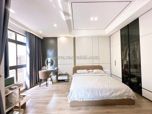 Phố vọng ô tô tránh - lô góc - thang máy - 42m2 6 tầng mặt tiền 6.8m giá 26.5 tỷ