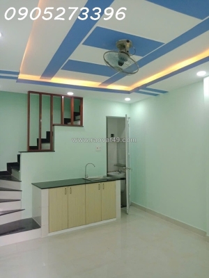 Phường 1 - phú nhuận - hẻm ô tô - sát quận 1 - kế bên phan xích long - 30m2 - 4