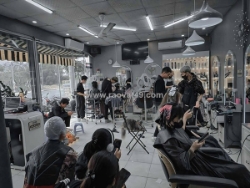 Sang nhượng salon tóc – vào làm ngay, khách ổn định vị trí đắc địa: ngay trung