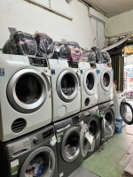 Sang nhượng tiệm giặt tại 447 đoàn văn bơ, phường 13, quận 4.