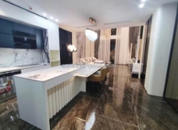 Sát lotte mall- nhà 6 tầng thang máy- võ chí công/ tây hồ- dt 42m2, mt 5m-hơn