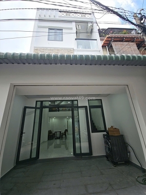 Sát mặt tiền q7 

tân thuận 

ngang 4.5 dài 12 

3 tấm có 5 tỏi đúc bê