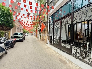 Siêu hiếm! bán nhà vạn bảo 34 m 5 tầng thang máy mt 4.6m ô tô tránh khu vip giá