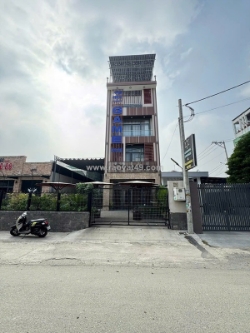 Siêu phẩm nhà 5 tầng (6x30) có thang máy – sát lê thị hà, hóc môn