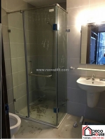 Sử dụng phòng tắm kính góc để nâng cao tính thẩm mỹ cho phòng tắm