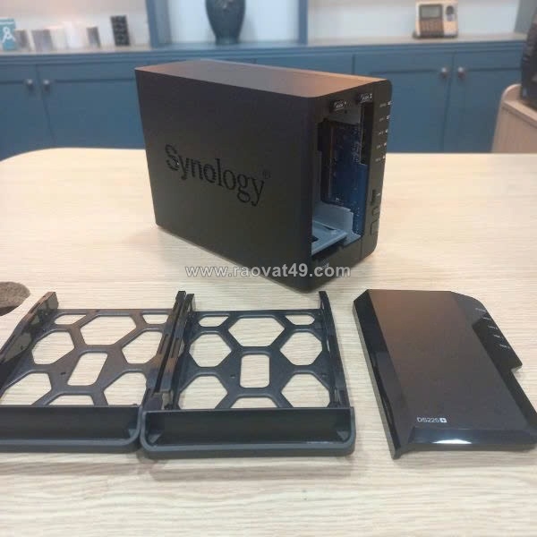 ~/Img/2025/12/synology-ds225-bo-luu-tru-mang-nas-manh-me-cho-doanh-nghiep-van-phong-hien-dai-02.jpg