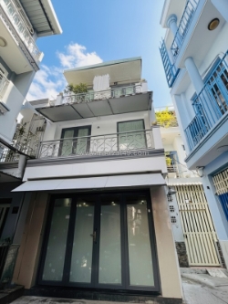 T01 🔥 nhà huỳnh văn bánh phú nhuận, shr, nở hậu, 4.1x6.5m, 5.x tỷ