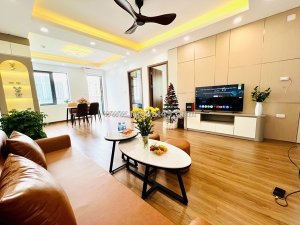 💥💥thoáng đẹp, tòa b10 nam trung yên 69m, 2pn 2wc, nội thất xịn sò, 6.88 tỷ