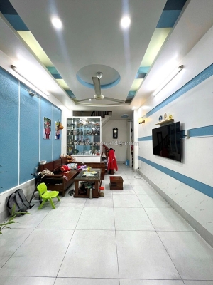 Trung tâm cầu giấy phố yên hòa 35m 6t giá nhỉnh 9 tỷ-ngõ thông rộng, ô chờ