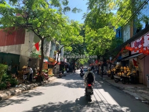 Vị trí đẹp, bán nhà mặt phố vĩnh phúc bưởi, vỉa hè kinh doanh, ô tô tránh, chỉ