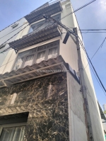 3.58 tỷ bán nhà 3 tầng ngay chợ gò vấp nguyễn thái sơn- dtsd 60m2- 2pn 3wc