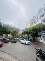 Bán biệt thự kdt trung yên 125mx5t oto tránh vỉa hè gần phố view công viên 35